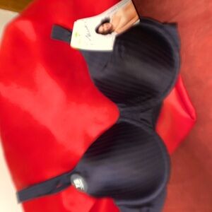 Playtex perfectly smooth underwire 4747 38B